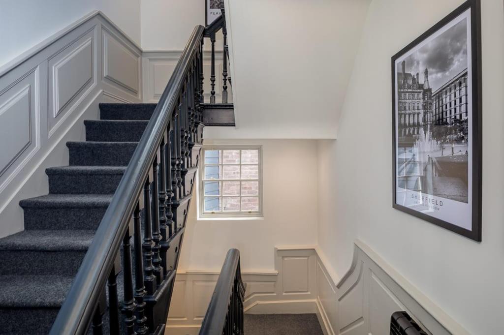 Paradise Square-Remodelled 18Th Century Apartment Sheffield Exteriör bild